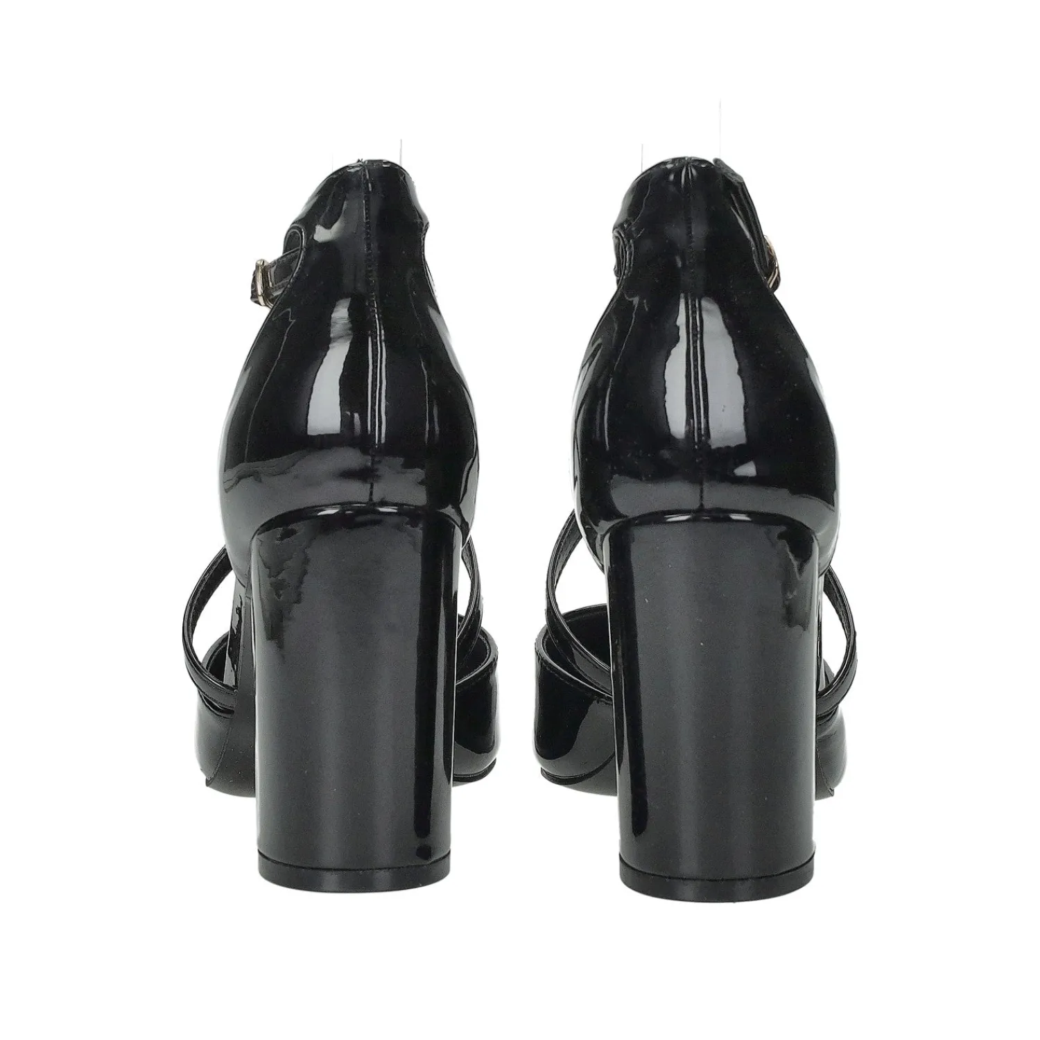 Décolleté|Articoli In Promozione>Tata Italia Décolleté con tacco a rocchetto. Tacco alto 9cm