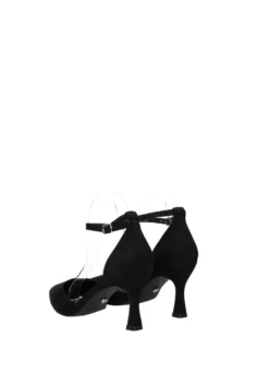 Décolleté><noscript><img width=