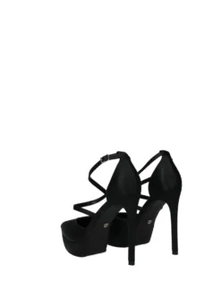 Décolleté><noscript><img width=