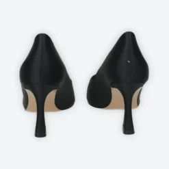 Décolleté><noscript><img width=