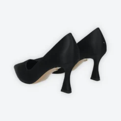 Décolleté><noscript><img width=