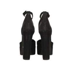Décolleté><noscript><img width=