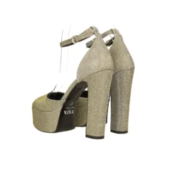 Décolleté><noscript><img width=