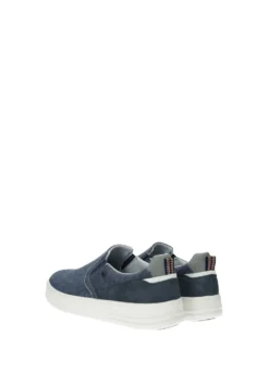 Slip-on><noscript><img width=