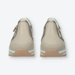 Sneakers><noscript><img width=