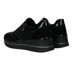 Sneakers|Articoli In Promozione><noscript><img width=