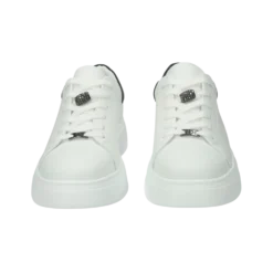 Sneakers><noscript><img width=