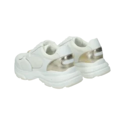 Sneakers><noscript><img width=