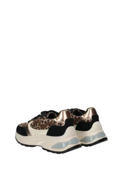 Sneakers><noscript><img width=