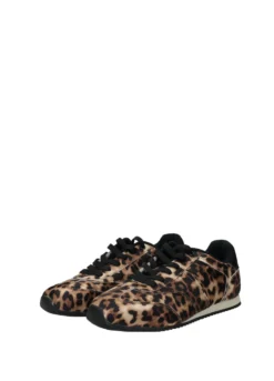 Sneakers><noscript><img width=