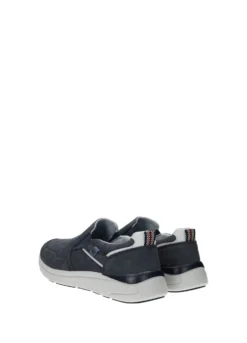 Sneakers><noscript><img width=