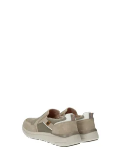 Sneakers><noscript><img width=