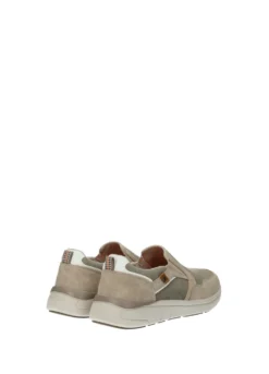Sneakers><noscript><img width=