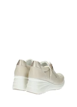 Sneakers><noscript><img width=