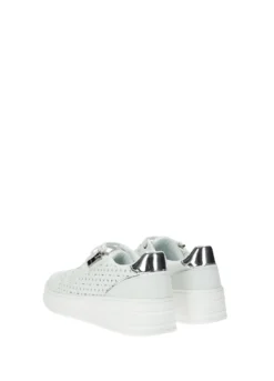 Sneakers><noscript><img width=