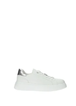 Sneakers><noscript><img width=