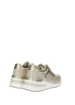 Sneakers><noscript><img width=