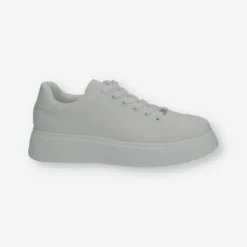 Sneakers><noscript><img width=