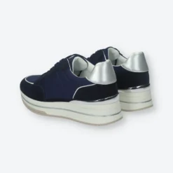Sneakers><noscript><img width=